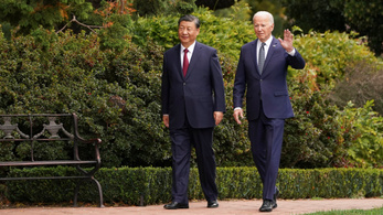 Joe Biden találkozott Hszi Csin-pinggel, majd lediktátorozta