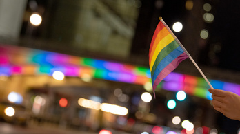 Oroszország pert indít az LMBTQ+ közösség betiltása érdekében