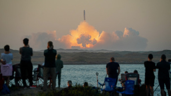 Újra elindították a SpaceX űrrakétáját
