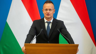 Szijjártó Péter a magyar túszok szabadon bocsátását követeli