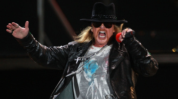 Szexuális zaklatással vádolják a Guns N' Roses frontemberét, Axl Rose-t