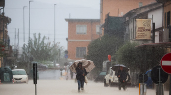 Olaszországban emberéletet követelt a szélsőséges időjárás