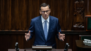 Beiktatták Lengyelország új kormányát