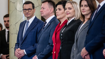 Beiktatták Lengyelország új kormányát