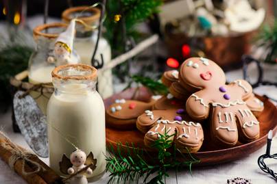 Készíts ünnepi mézeskalácslikőrt: tökéletes karácsonyi ajándék lesz belőle