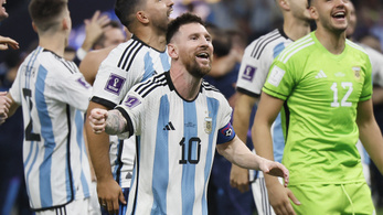 Őrületes rekordáron árverezhetik el Lionel Messi világbajnokságon viselt mezeit