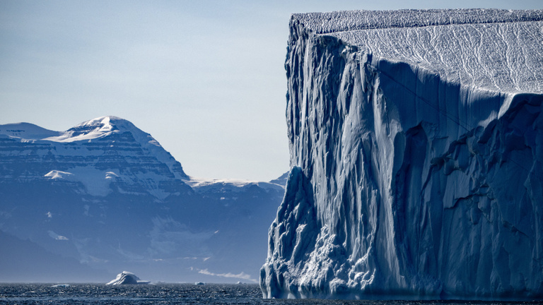 Kell-e tartanunk a világ legnagyobb elszabadult jéghegyétől?