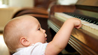 Fejlessze a gyereke agyát zenével!
