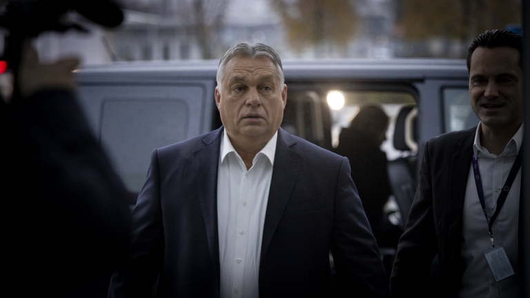 Orbán Viktor hatlövetűvel csapott le a TikTokon