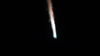 Így kapott lángra, majd esett szét darabjaira a légkörben egy orosz űrhajó
