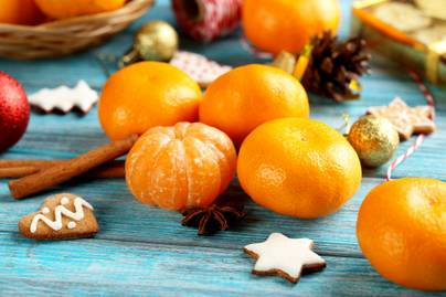 Csokiba mártott mandarin és karamellizált dió 2 perc alatt: megédesíti az adventi hétvégéket