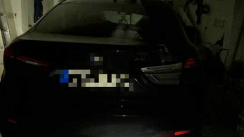 Elfogták a BMW X6-tal két gyalogost cserbenhagyásosan elgázoló férfit