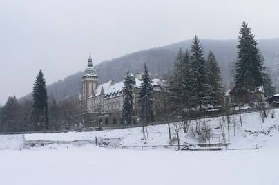 5 csodálatos látnivaló, amit imádnak a turisták az egykori acélvárosban: Miskolc és a Bükk télen is lenyűgöző