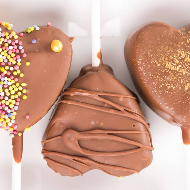 Szív alakú cake pop: látványos desszert Valentin-napra