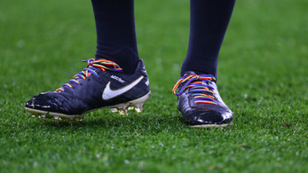 A brit parlamenti képviselők ki akarják záratni a transzneműeket a női labdarúgásból