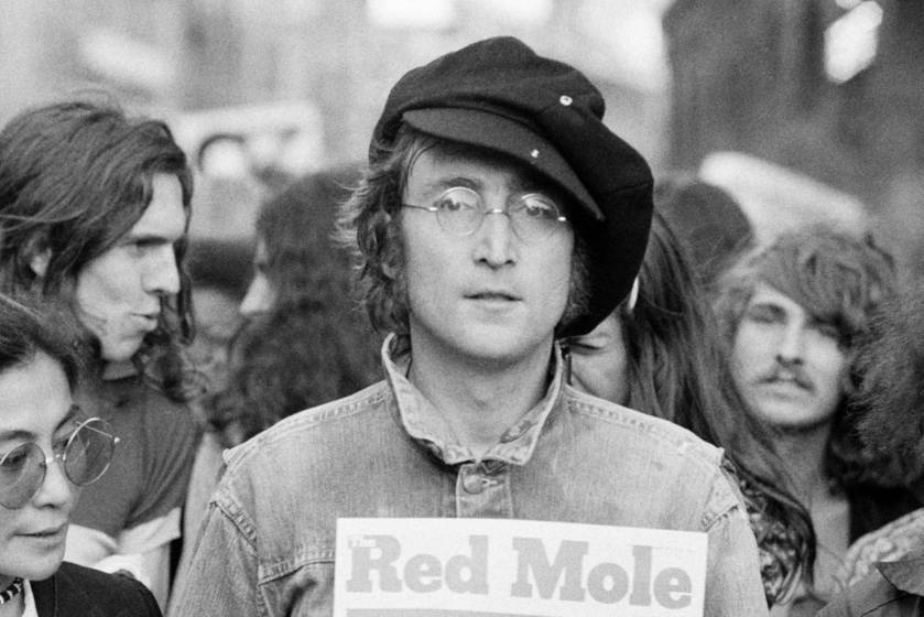 Szívszorító, mik voltak John Lennon utolsó szavai: egykori otthonának portása árulta el egy új interjújában