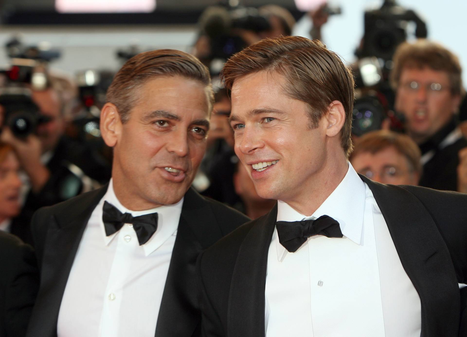 Brad Pitt szívatás George Clooney