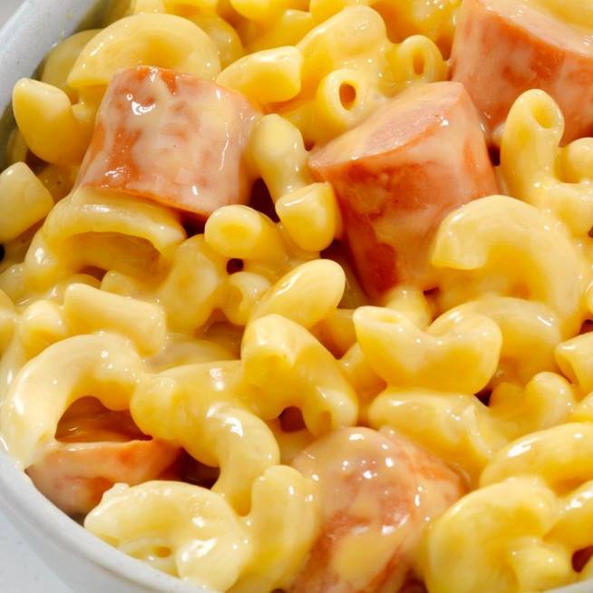 30 perces mac and cheese virslivel: maradékfelhasználás okosan