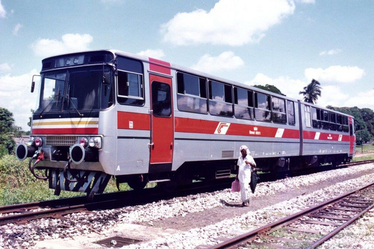2.	A Bzmot 601-es, az átalakítások után a malajziai próbán (fotó: Ganz archív)