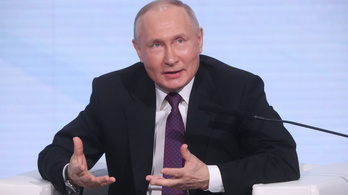 Vlagyimir Putyin: Oroszország sosem fog meghátrálni