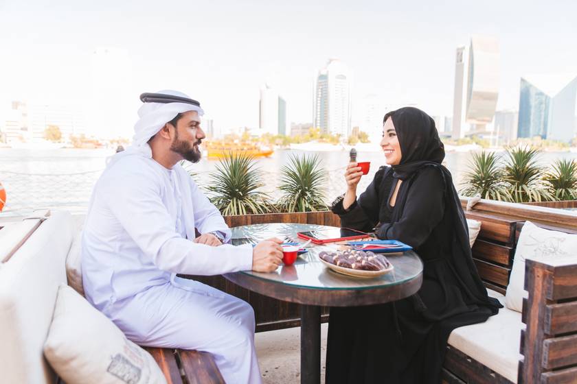 A dubaji milliomosfeleség képeken mutatja meg életét - Követeléseivel mindenkit kiborít