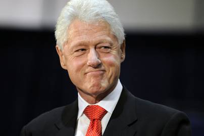 Bill Clintonról döbbenetes dolgot állított a szexhálózatot működtető Epstein: leleplező infók kerültek nyilvánosságra