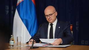 Szerbia védelmi minisztere állami érdeknek tartja a kötelező katonai szolgálatot