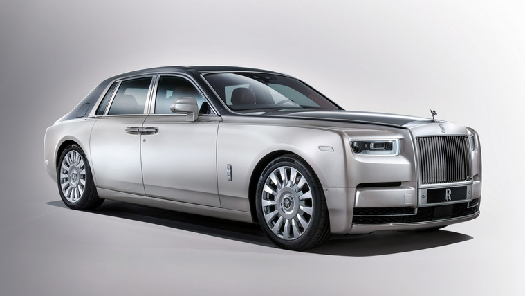 Ismét rekordévet zárt a Rolls Royce személyreszabott autóival