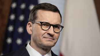 A korábbi lengyel kormányfő szívesen átvenné Kaczynski helyét