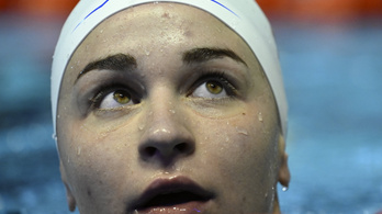 Mérföldkőhöz érkezik a háromszoros ifjúsági olimpiai bajnok magyar úszó