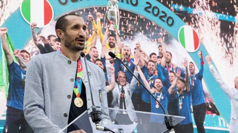Az Európa-bajnok olasz futballista Los Angelesben lesz edző
