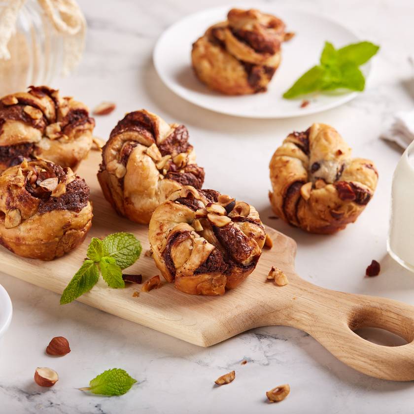 Nutellás leveles tészta muffinformában sütve: így még csábítóbb az egyszerű recept