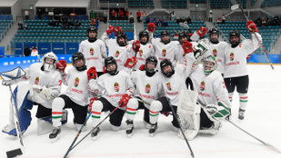 Döntőt játszik a magyar 3×3-as lány-hokiválogatott a téli ifjúsági olimpián