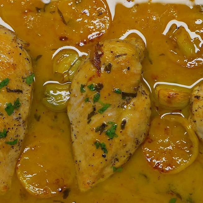 Szaftos vajas-citromos csirke: ez a recept a család kedvence lesz