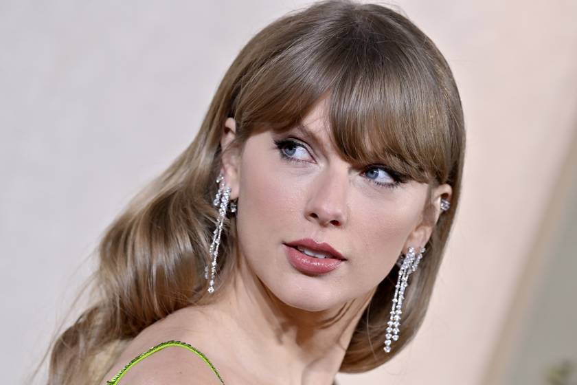 Tajtékzott a gyönyörű énekesnő a meztelen fotók miatt: Taylor Swiftet kellemetlen helyzetbe sodorták