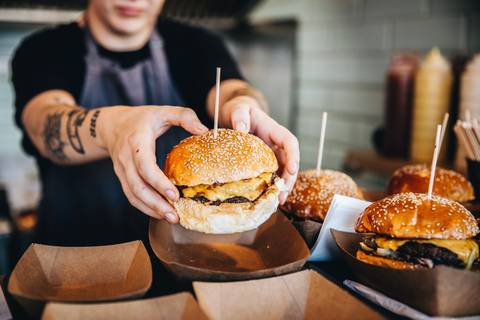 A legújabb burgerláz nyomában – 4 hely, ahol megkóstolhatod a smash burgert