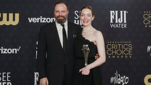 Az Oscar-esélyes Jórgosz Lánthimosz Emma Stone-t is agyondicsérte