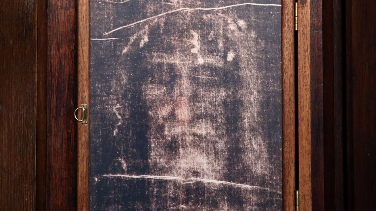 Így nézett ki Jézus a mesterséges intelligencia szerint: a torinói lepel alapján alkotta meg a mását