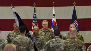 Csalók élnek vissza a Dél-Koreában állomásozó amerikai erők parancsnokának személyazonosságával