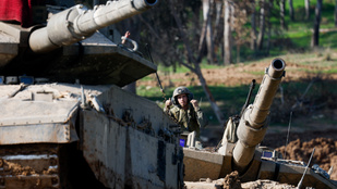 Izrael elutasította a tűzszünetet, folytatódik a harc Gázában