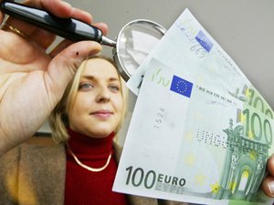 Mennyi hamis euró van forgalomban?