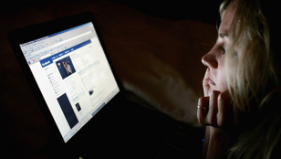 Valami történt: világszerte leállt a Facebook