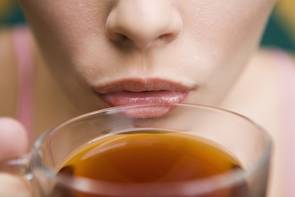 Ez a tea segít lelassítani az öregedést és elkerülni a stroke-ot