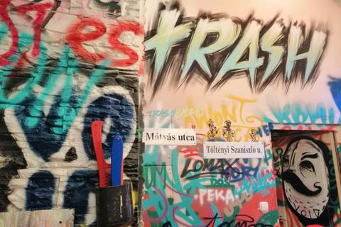 A Tetris találkozása E.T.-vel meg a graffitivel – A Trash! bár