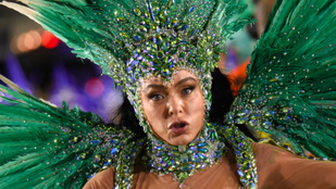 Ezek voltak eddig a legfényűzőbb jelmezek az idei riói karneválon - lenyűgöző fotók