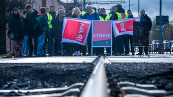 Országos tömegközlekedési sztrájkot hirdettek a jövő hétre Németországban