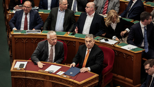 Orbán Viktor beszédével kezdődik az év egyik legfontosabb parlamenti ülése - A képviselők döntenek az új köztársasági elnökről