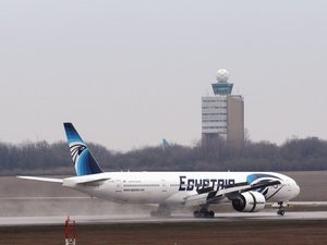 Budapesten landolt egy Boeing 777-es