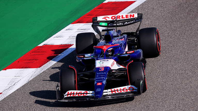 Verstappen a hatodik, Ricciardo nyerte az új szezon első szabadedzését