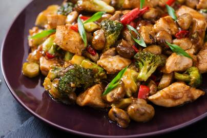 Csodás serpenyős csirkemell ázsiai recept alapján: alig van benne kalória
